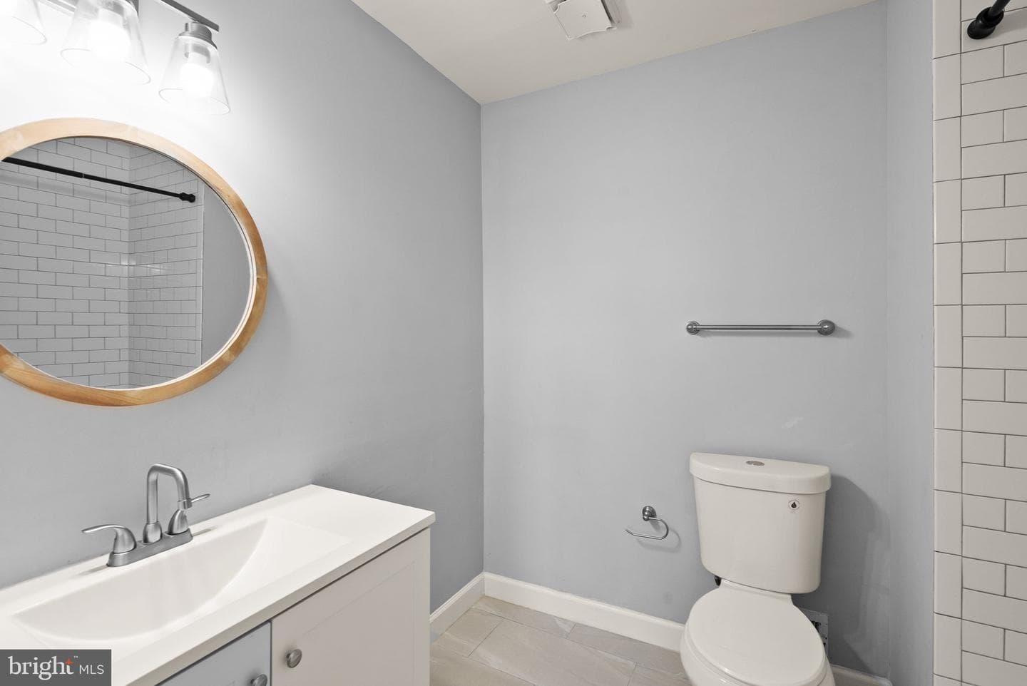 8205 Cedar Landing Court photo 25