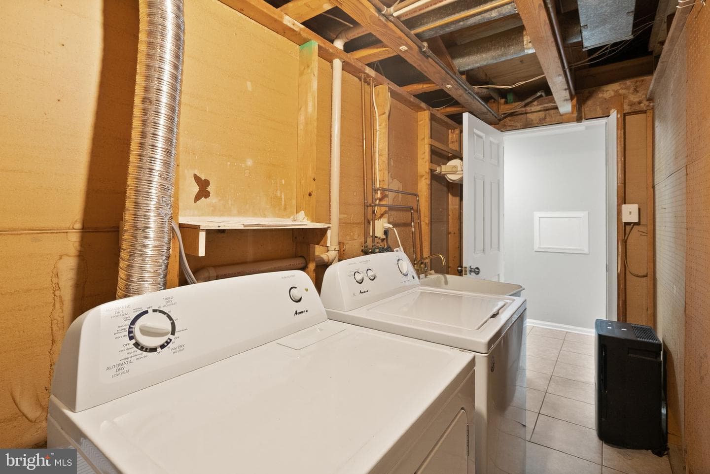 8205 Cedar Landing Court photo 35
