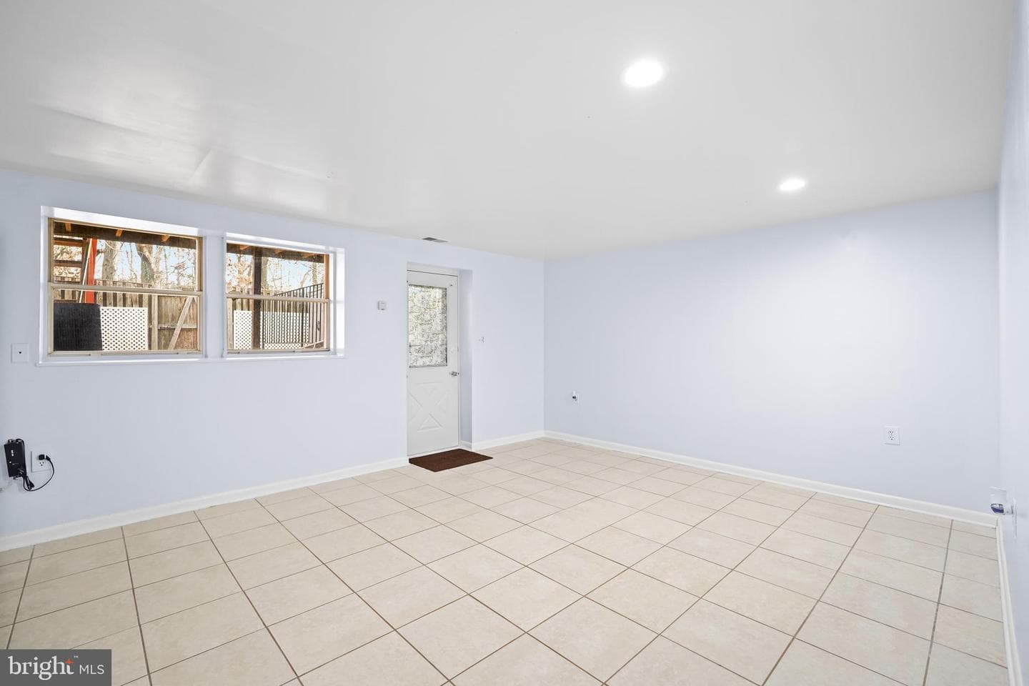 6917 Villa Del Rey Court photo 11