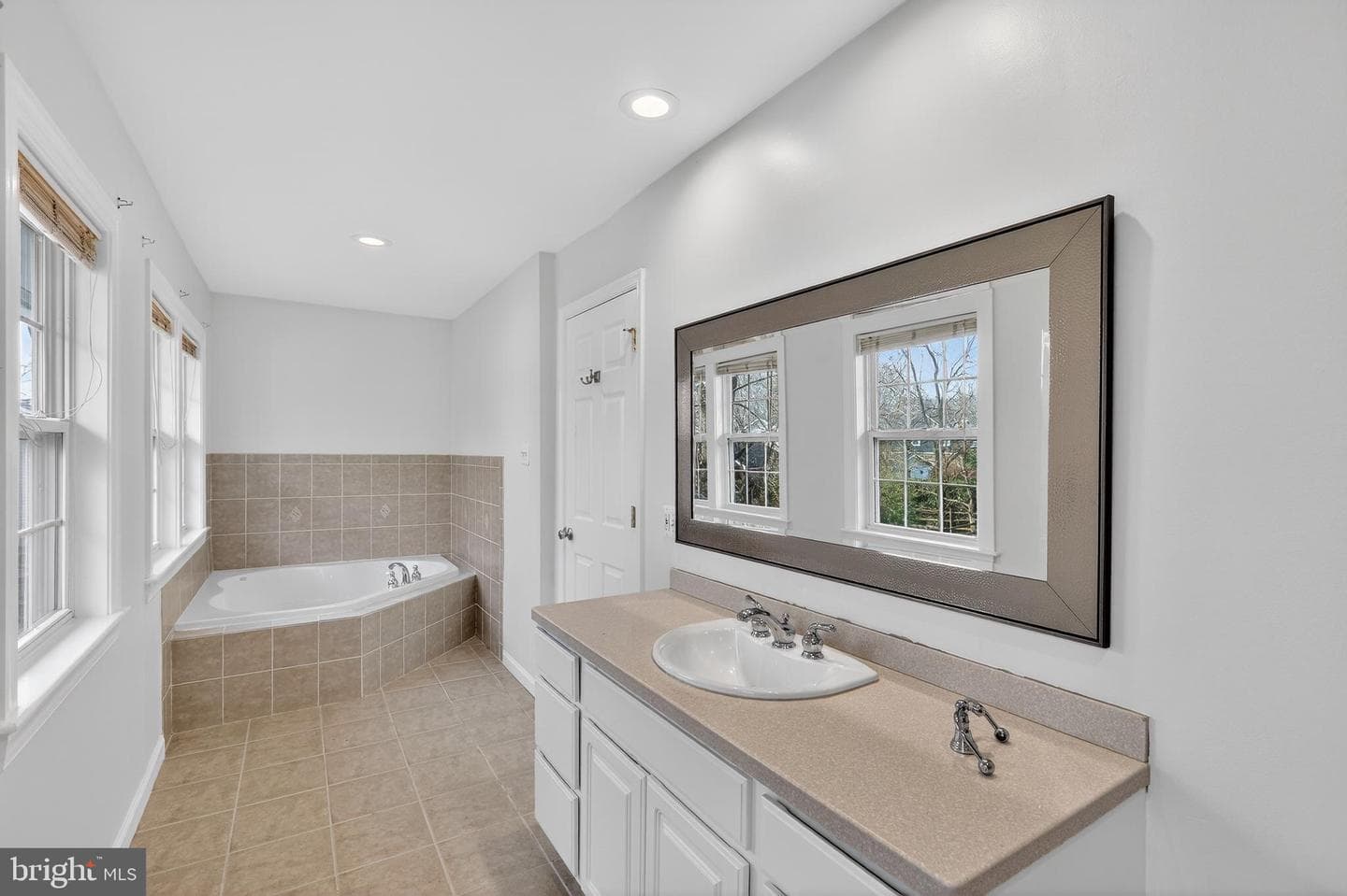 1857 Hunter Mill Road photo 23