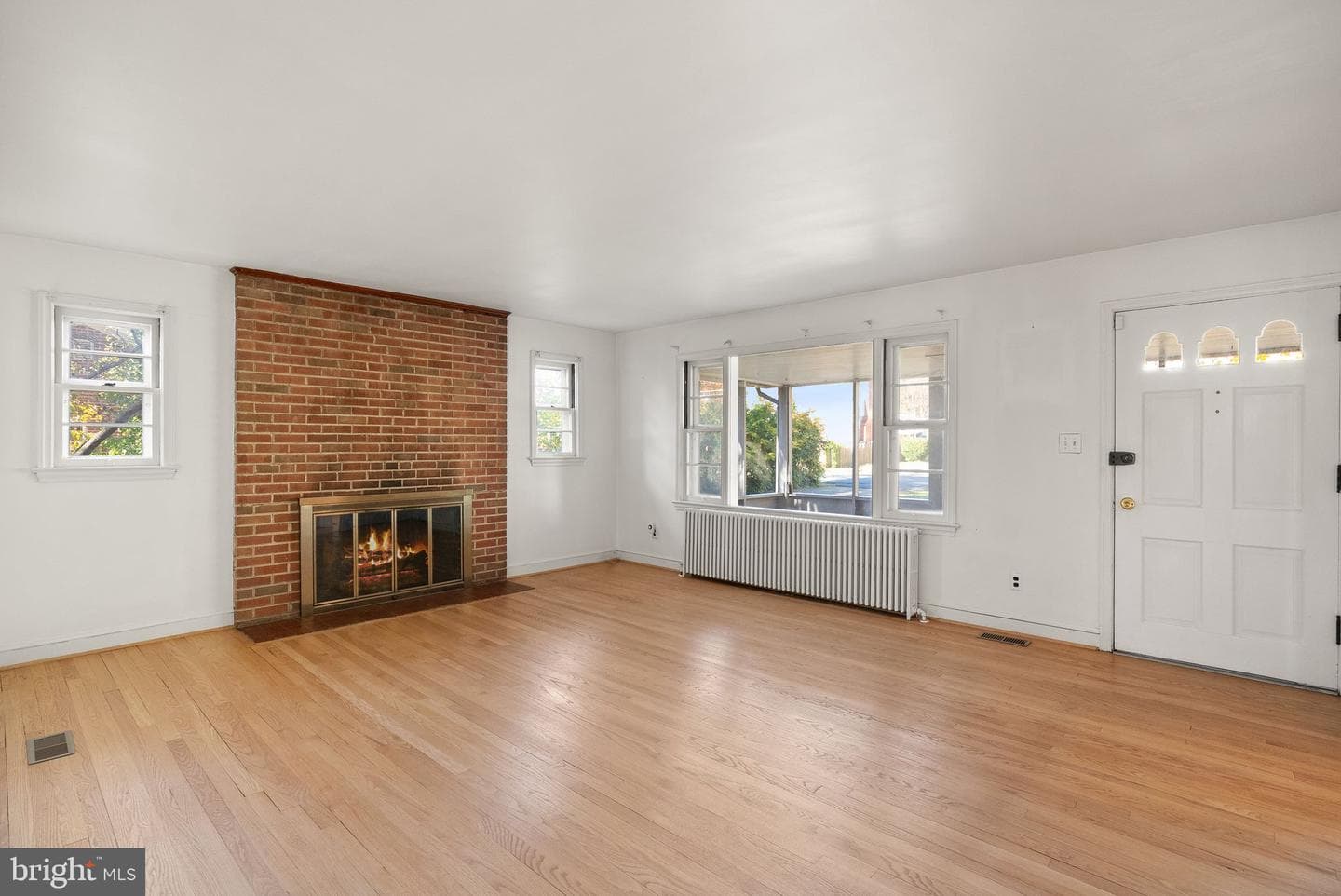 6329 Edgemoor Lane photo 13