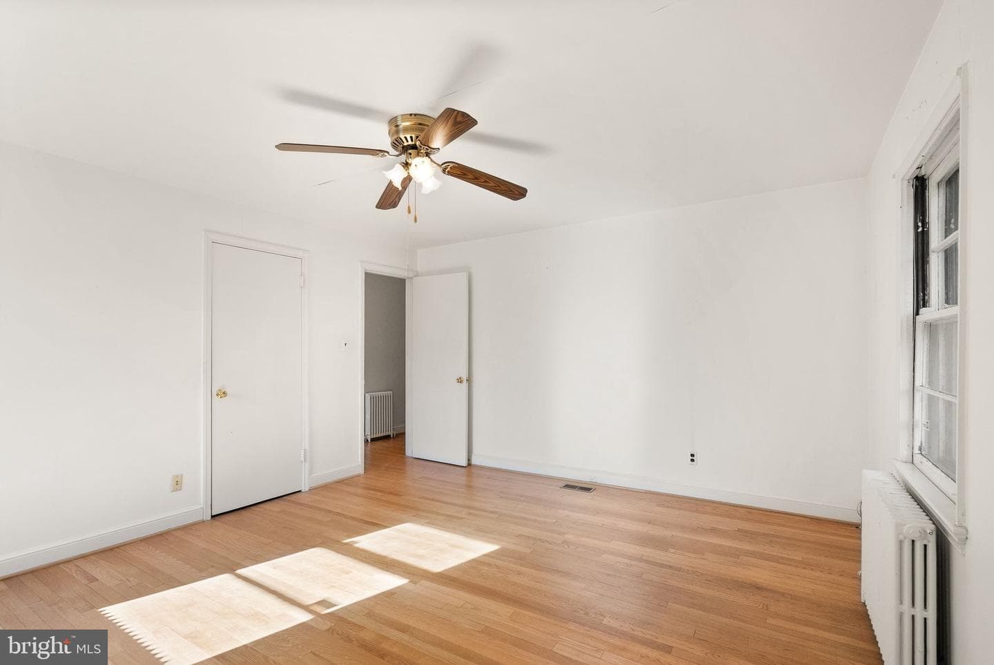 6329 Edgemoor Lane photo 23