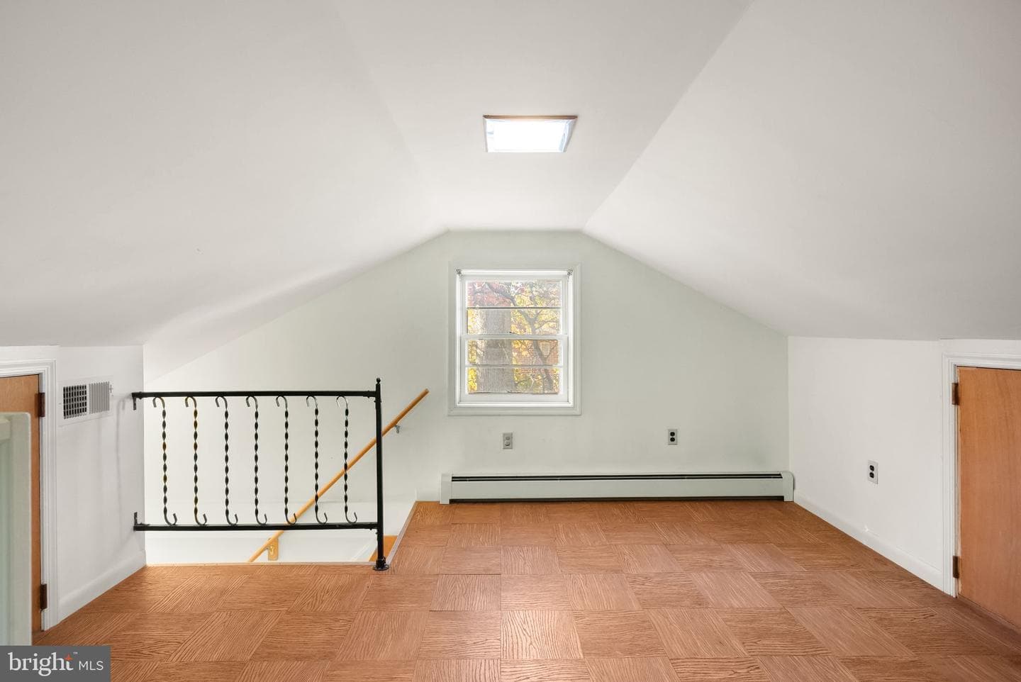 6329 Edgemoor Lane photo 30