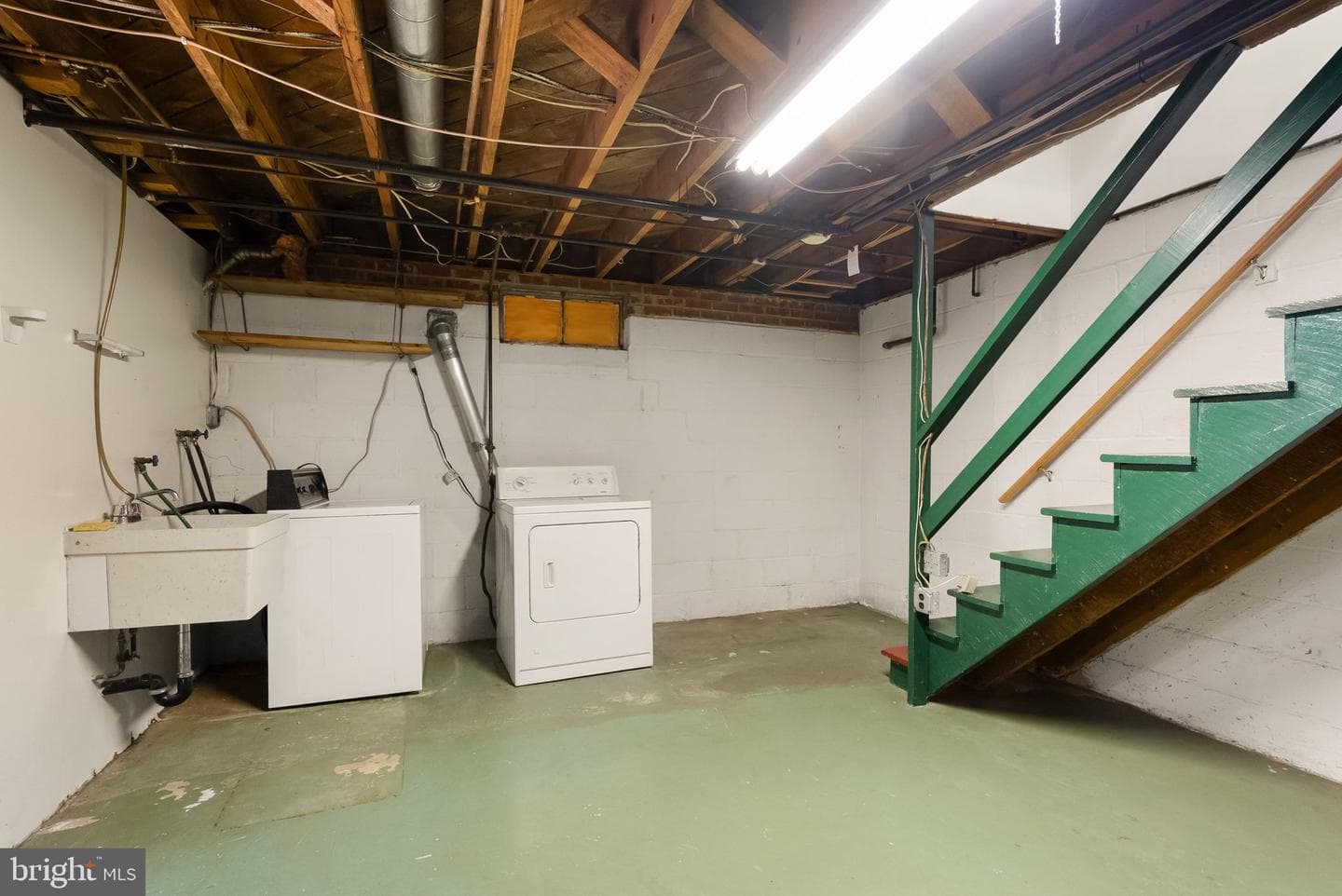 6329 Edgemoor Lane photo 34