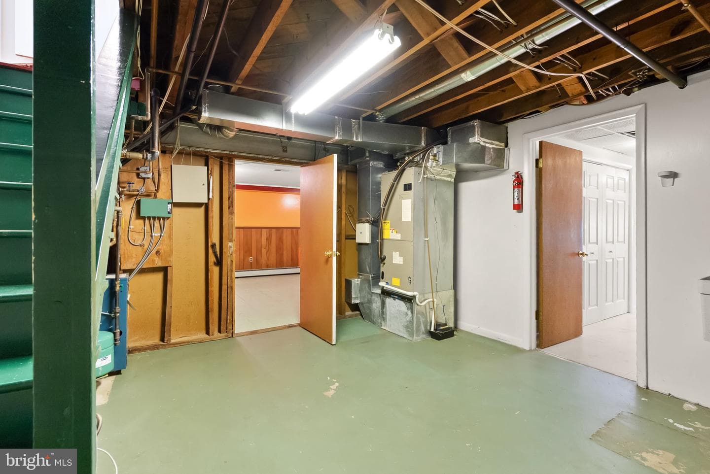 6329 Edgemoor Lane photo 35