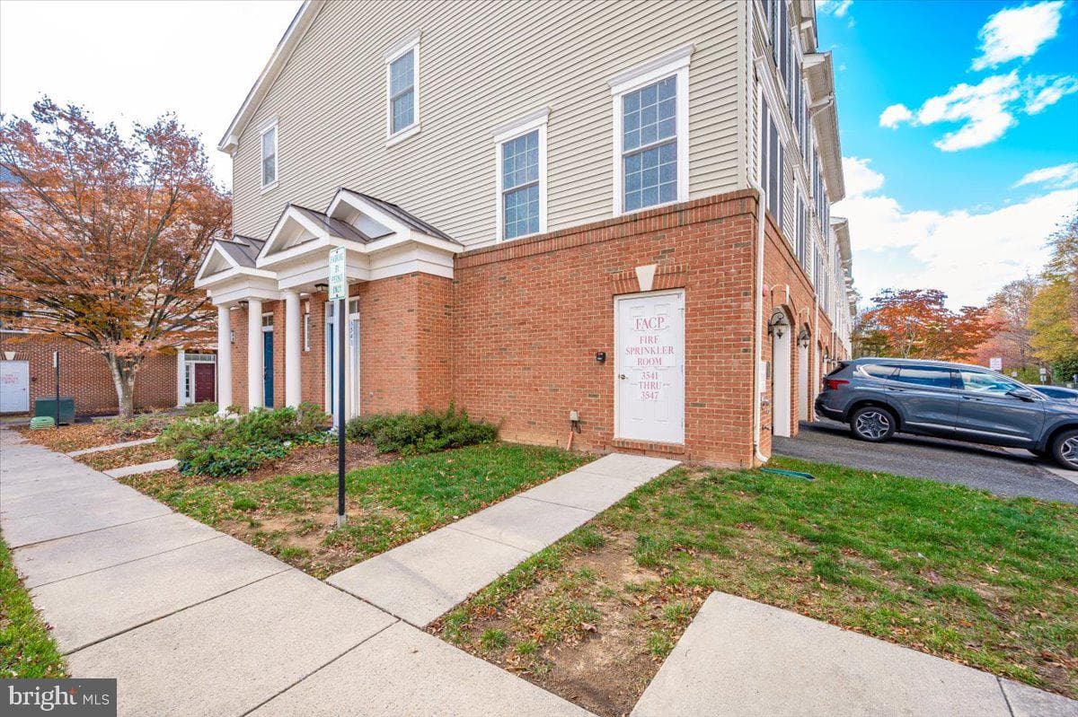 3541 Huntley Manor Lane #79b photo 32