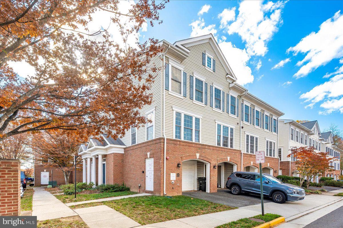 3541 Huntley Manor Lane #79b photo 38