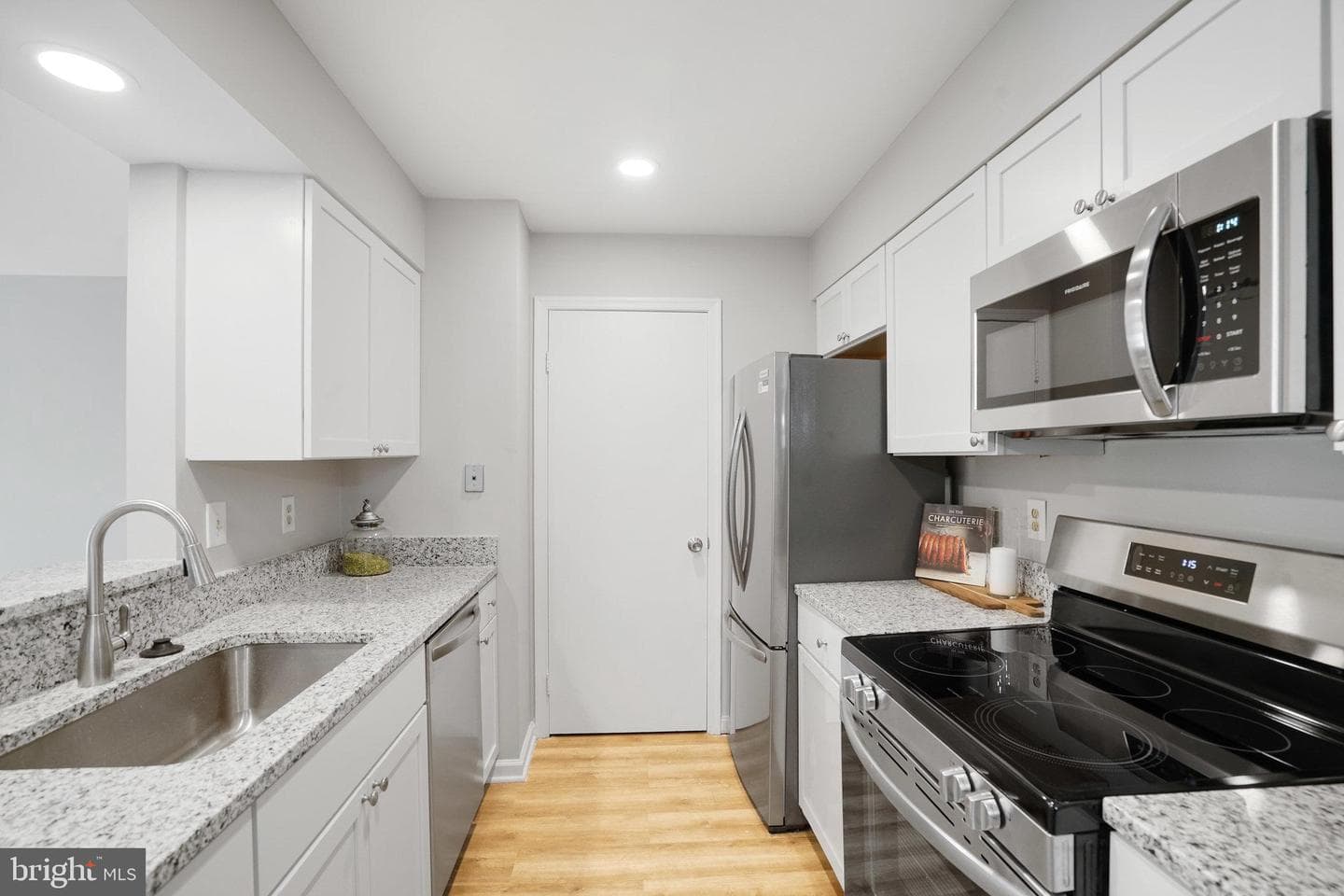 7711 Lafayette Forest Drive #22 photo 12