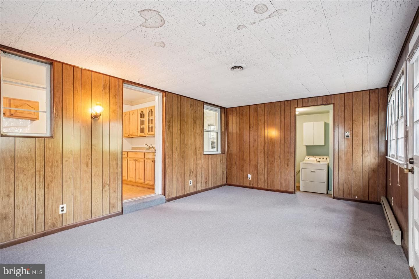 1827 Olmstead Drive photo 10
