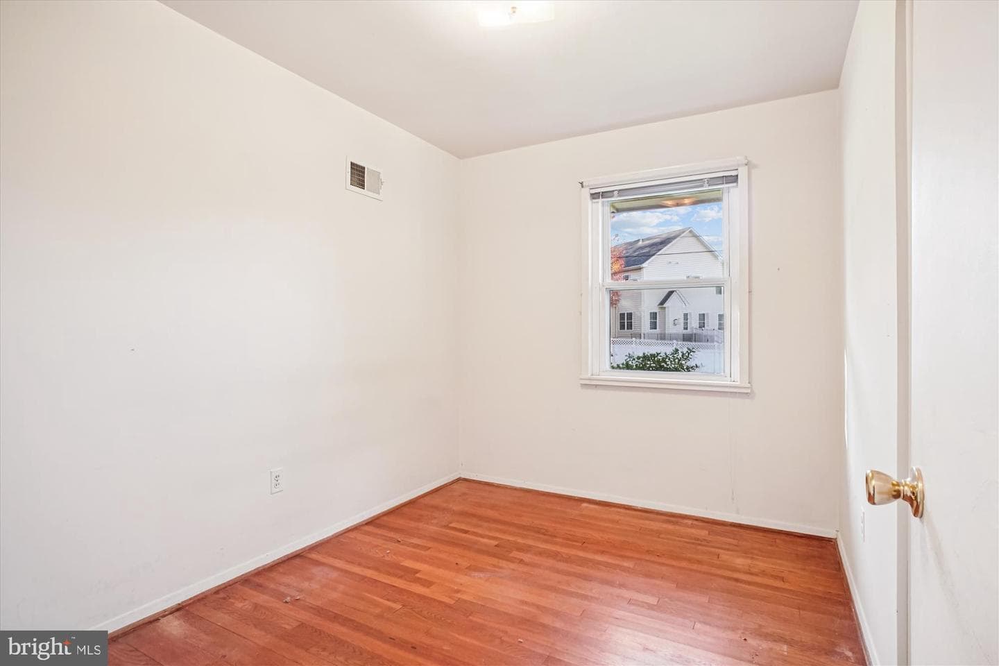1827 Olmstead Drive photo 14