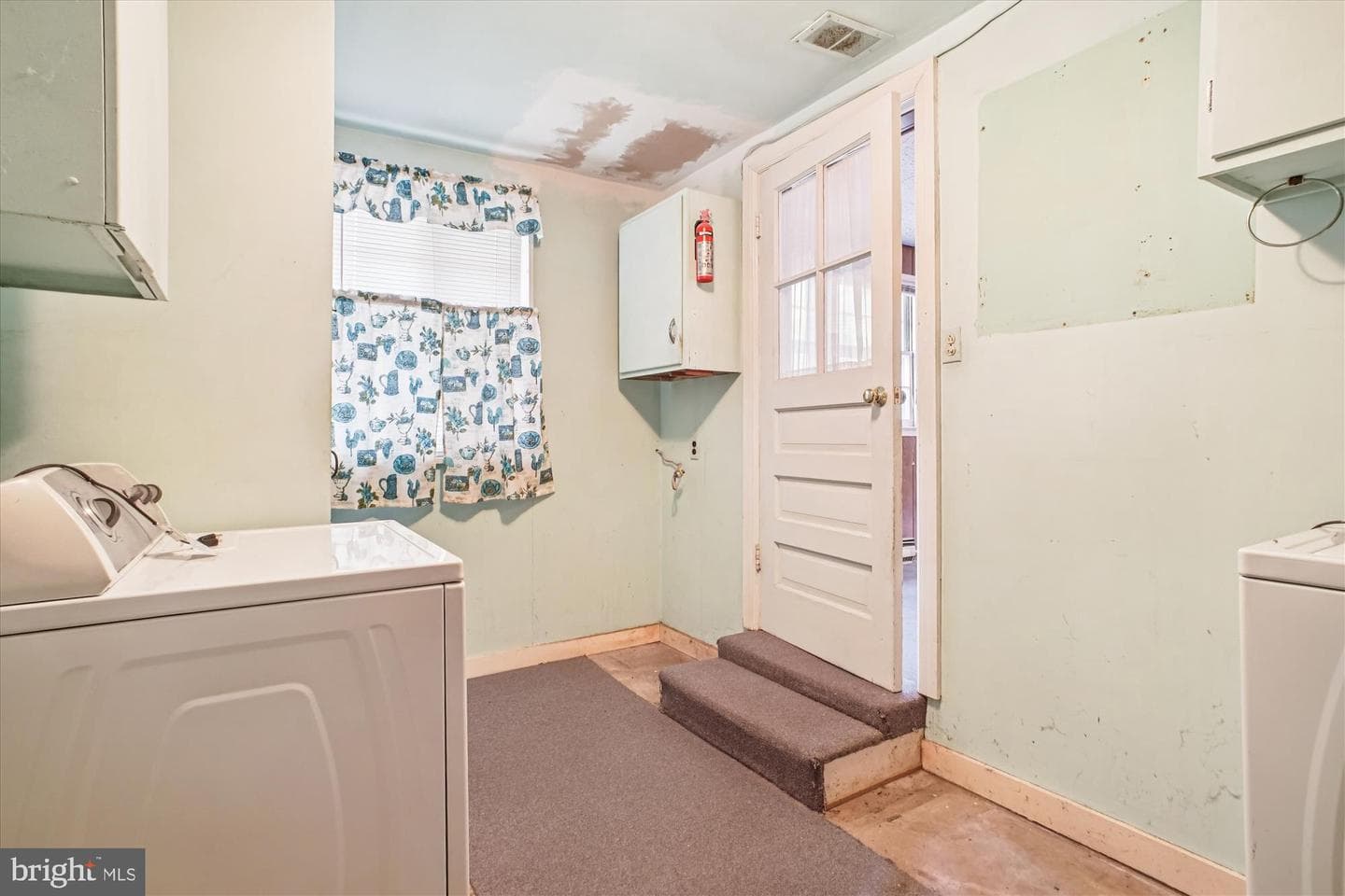 1827 Olmstead Drive photo 19