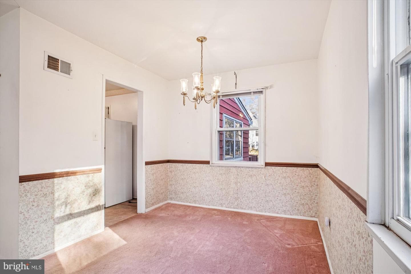 1827 Olmstead Drive photo 9