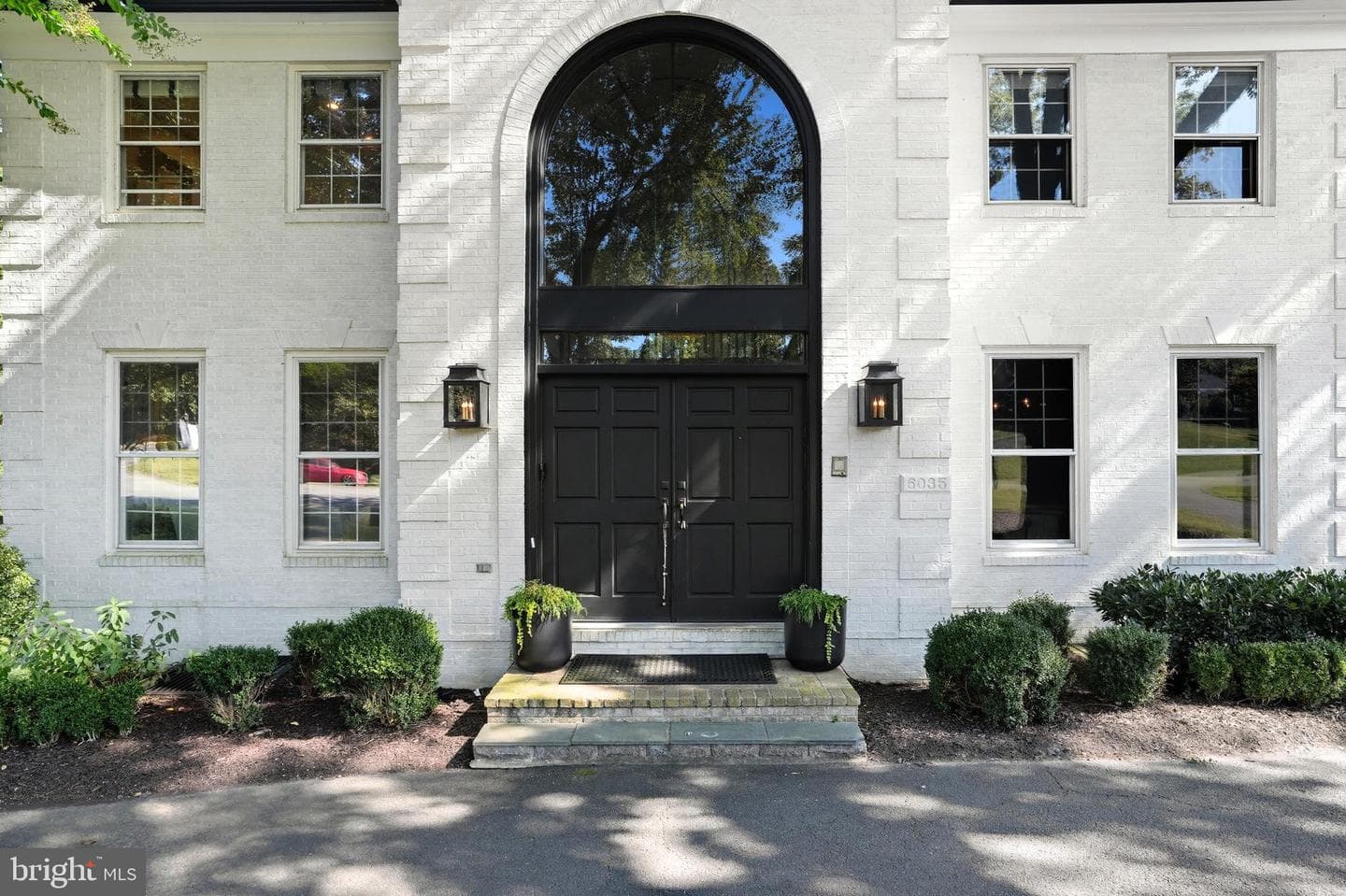 6035 Crimson Court photo 4