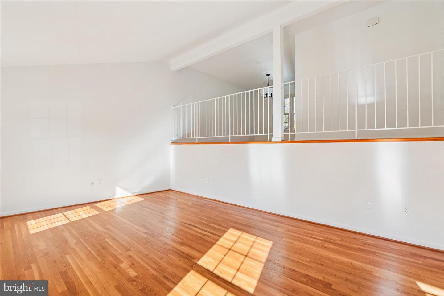 5090 Queens Wood Drive photo 18
