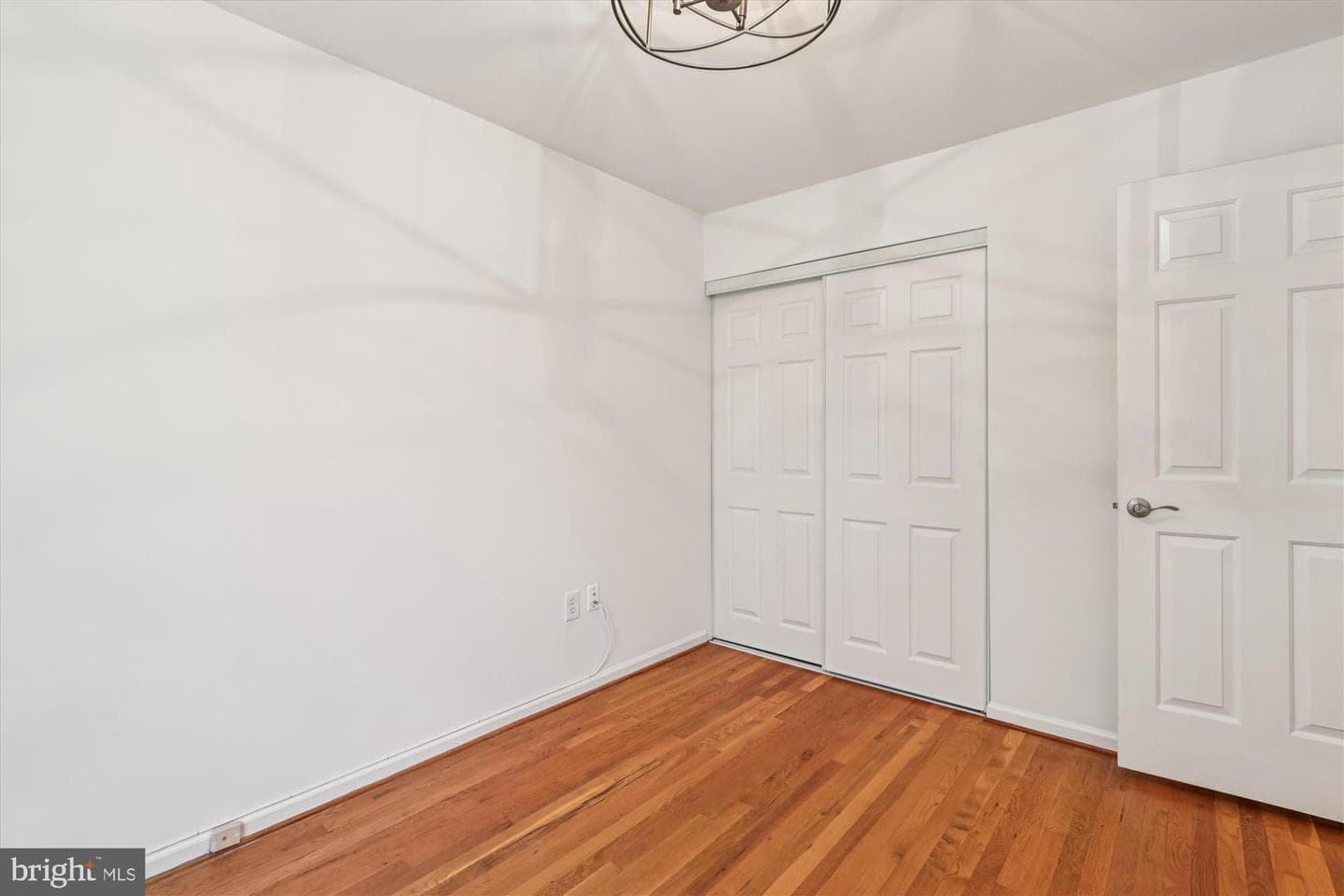 5090 Queens Wood Drive photo 39