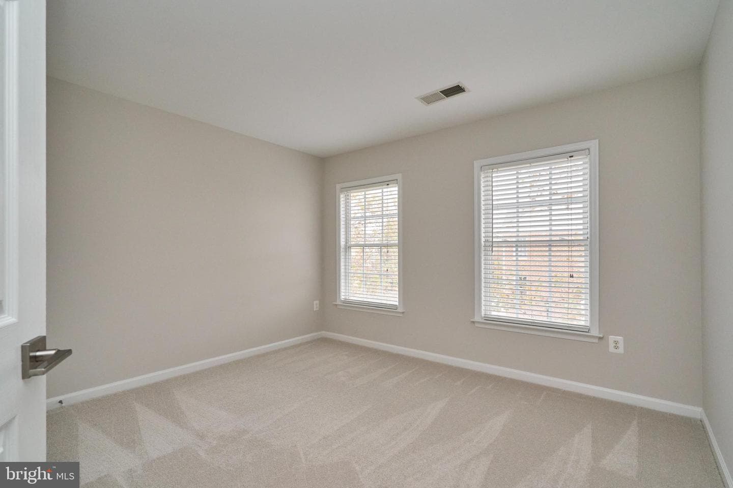 121 Herndon Mill Circle photo 27