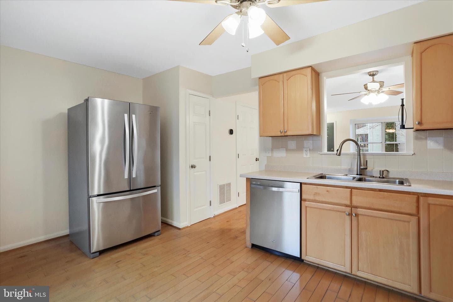 5716 Osprey Court photo 10