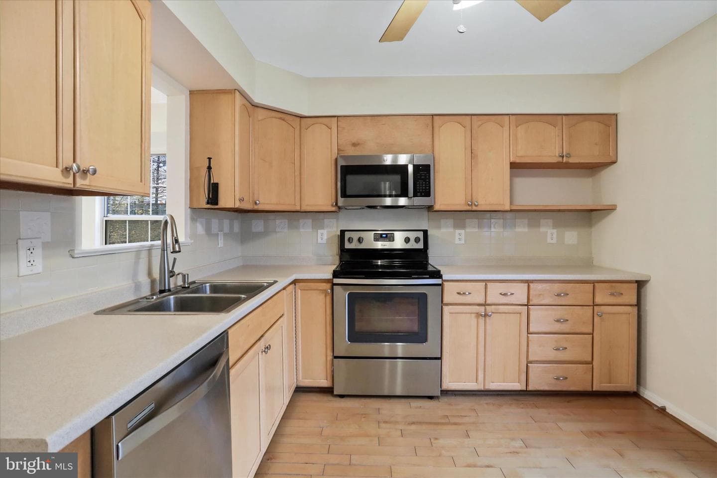 5716 Osprey Court photo 9