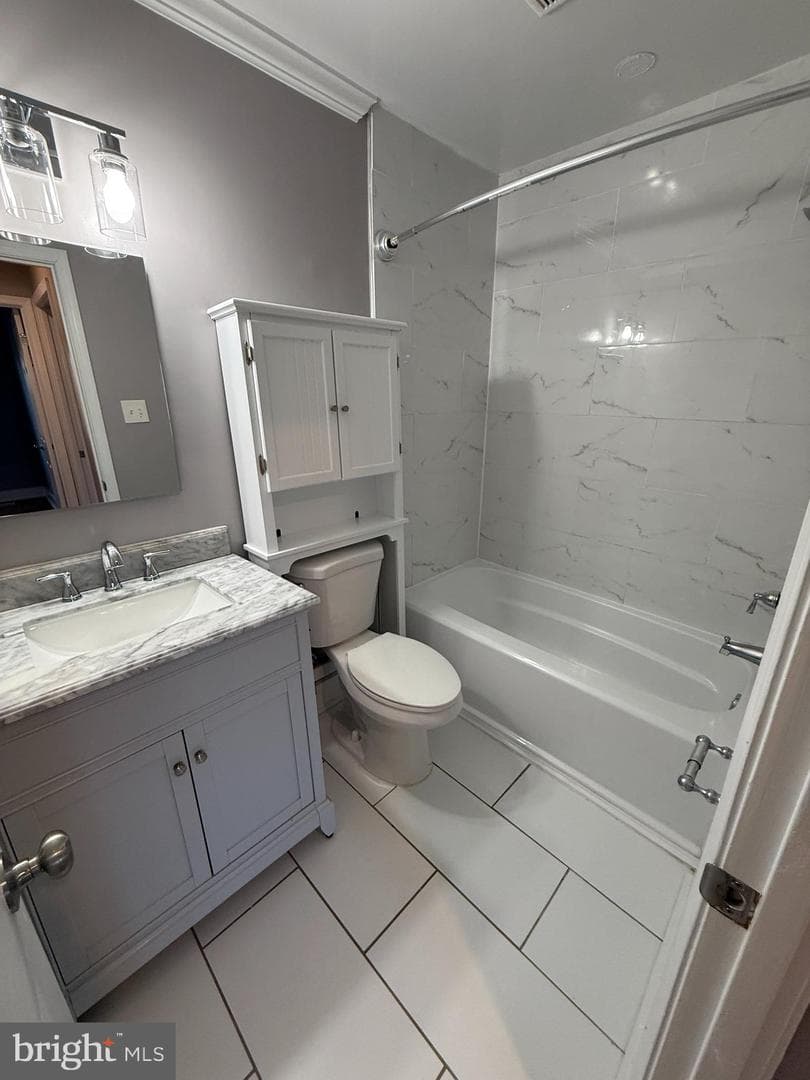 6433 Fenestra Court #56b photo 13