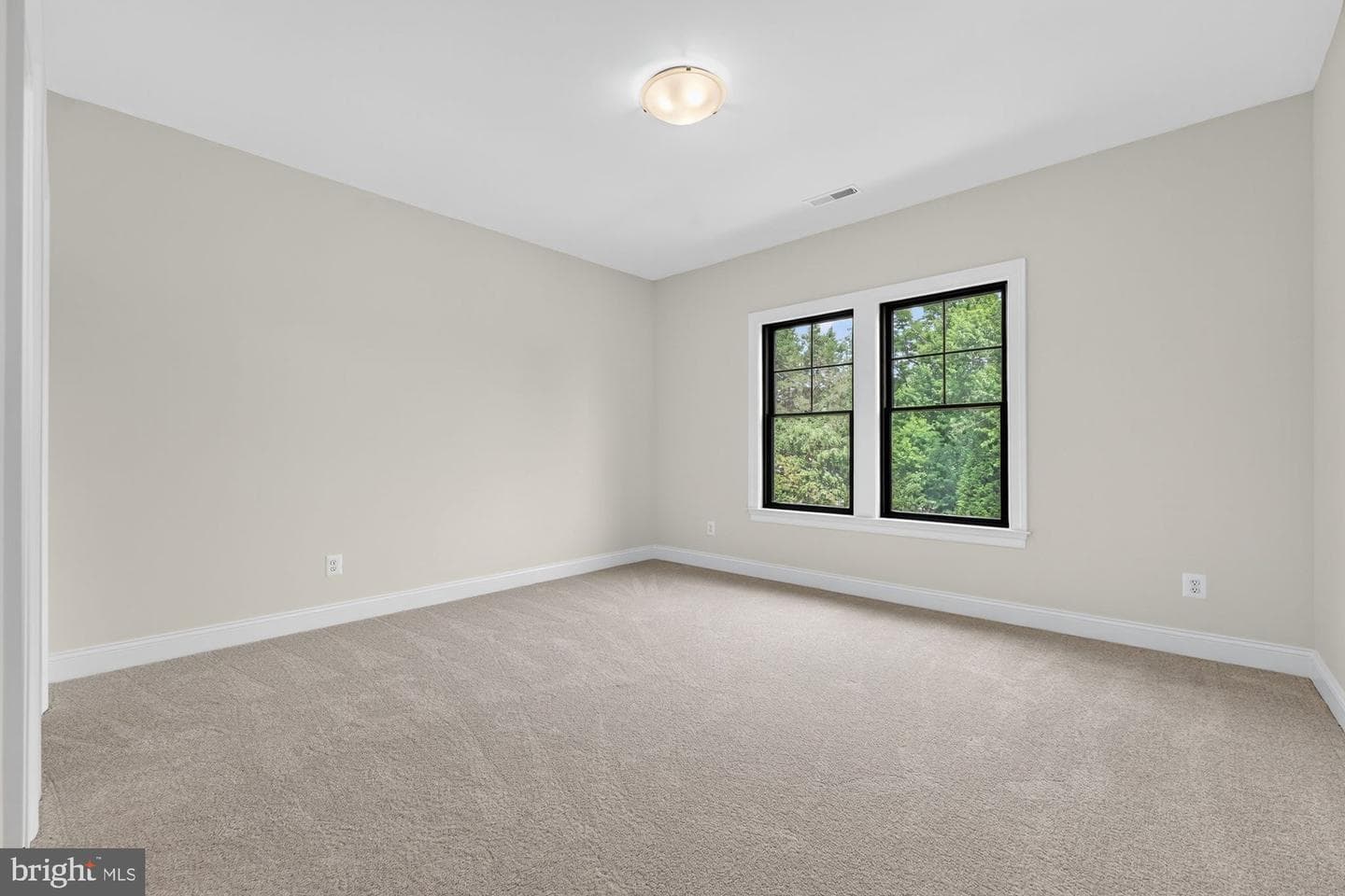 613 Blackstone Terrace NW photo 57