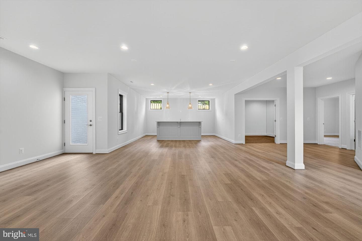 613 Blackstone Terrace NW photo 90