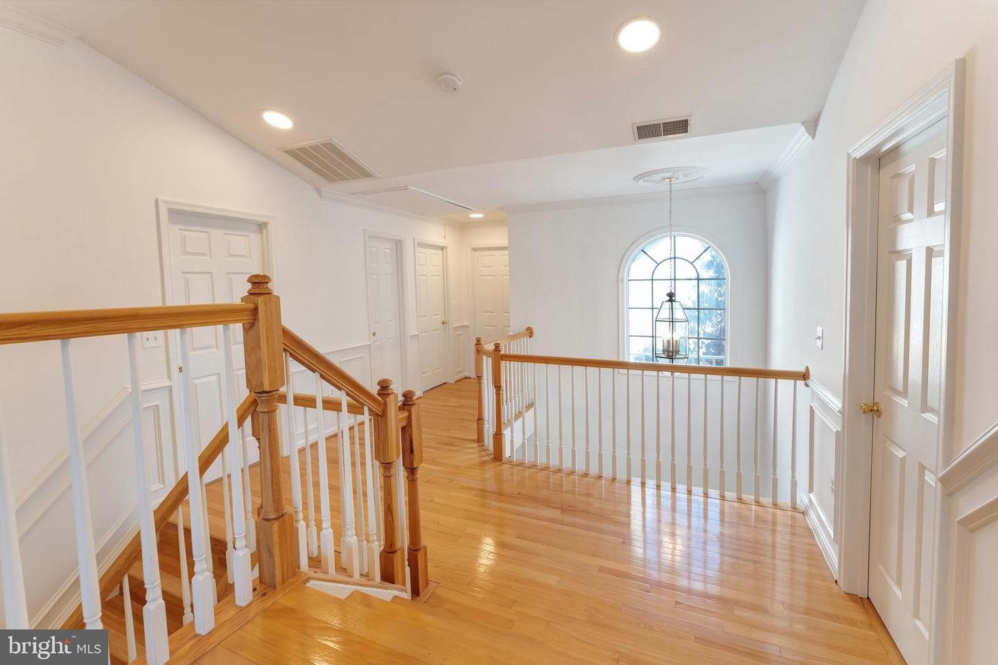 7204 Lyndam Hill Circle photo 25