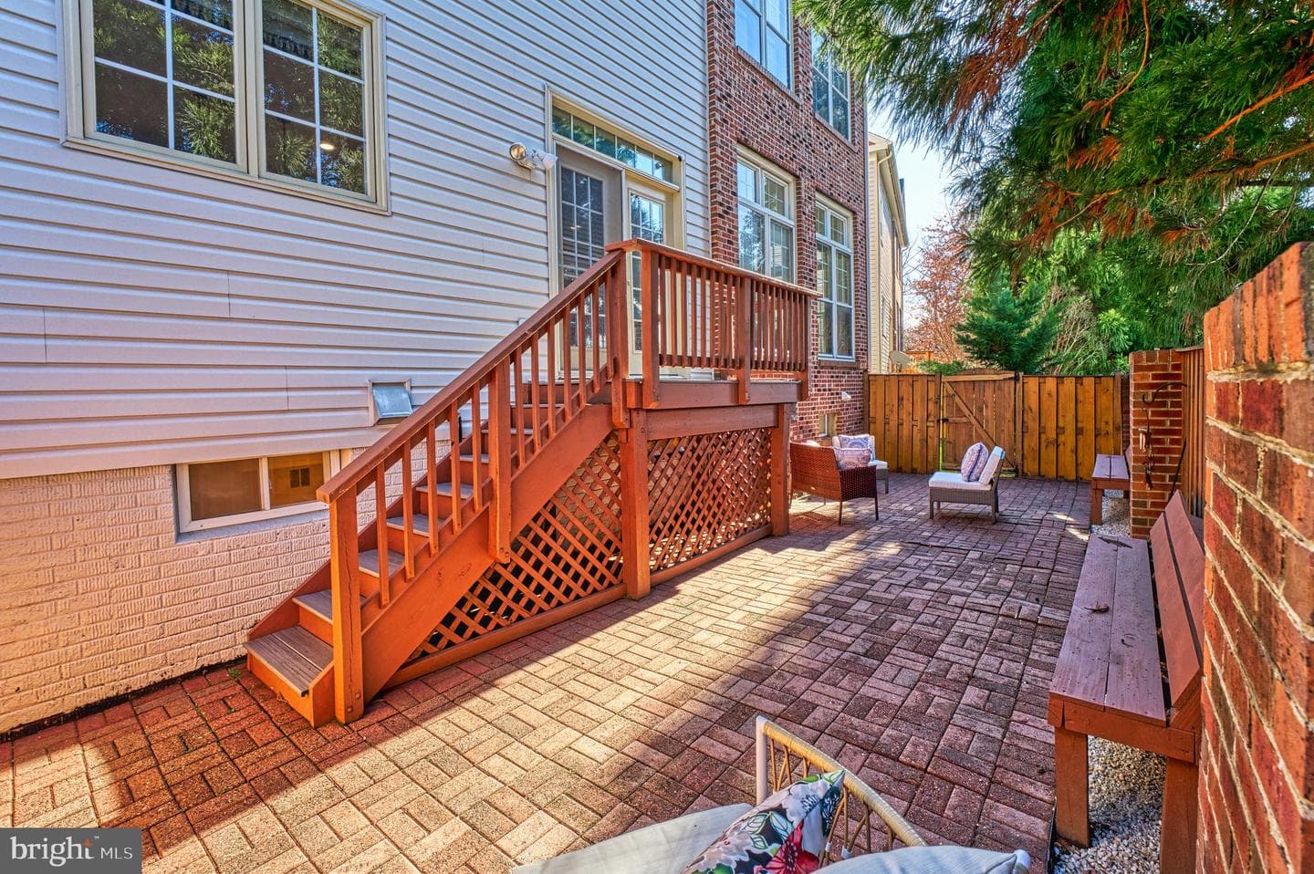 7204 Lyndam Hill Circle photo 46