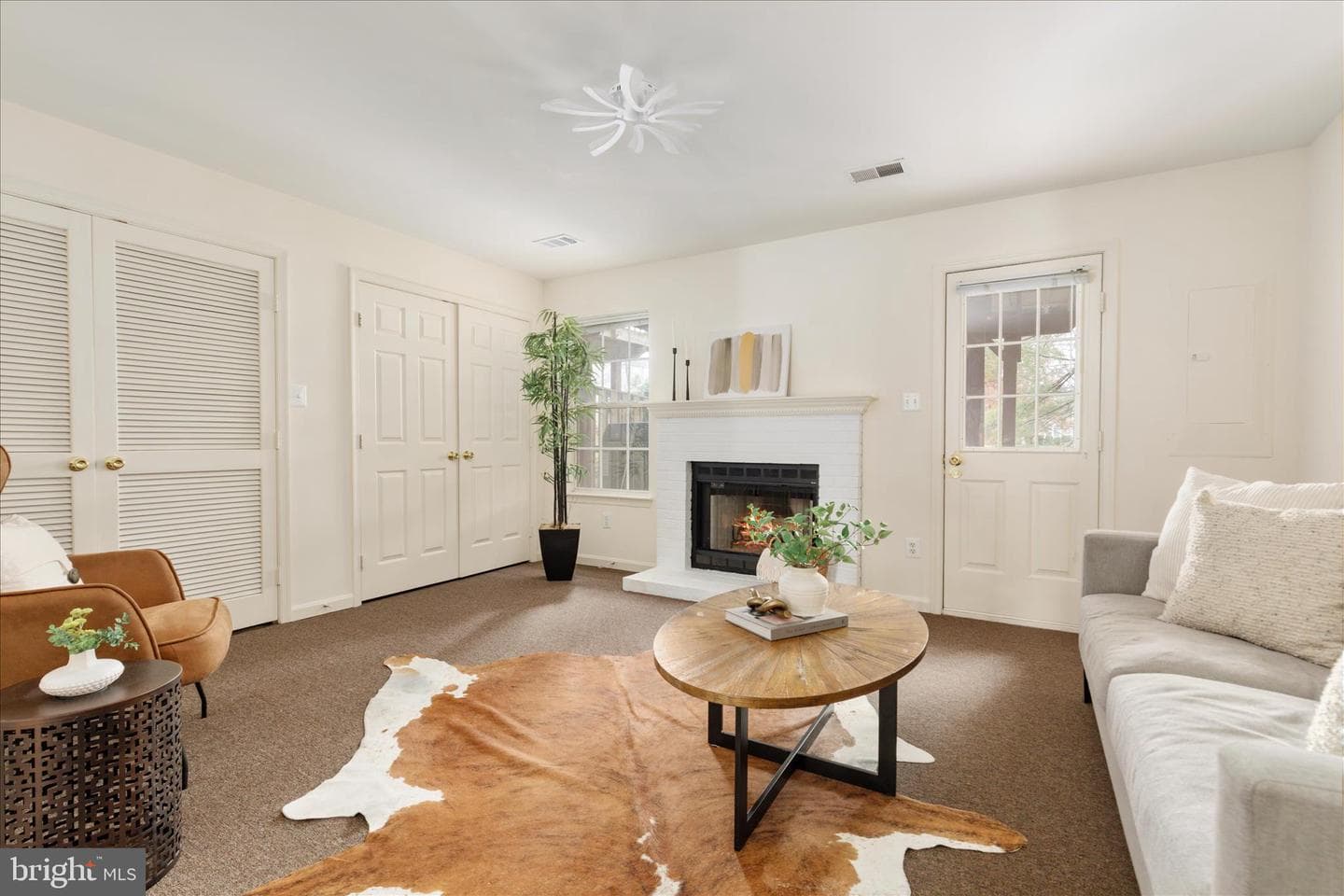6272 Clay Pipe Court photo 3