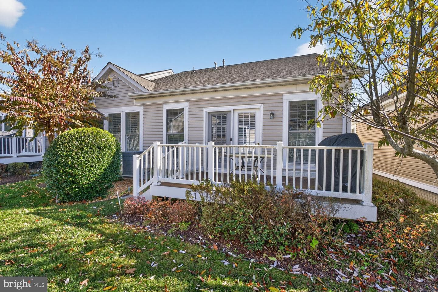 8912 Yellow Daisy Place photo 23