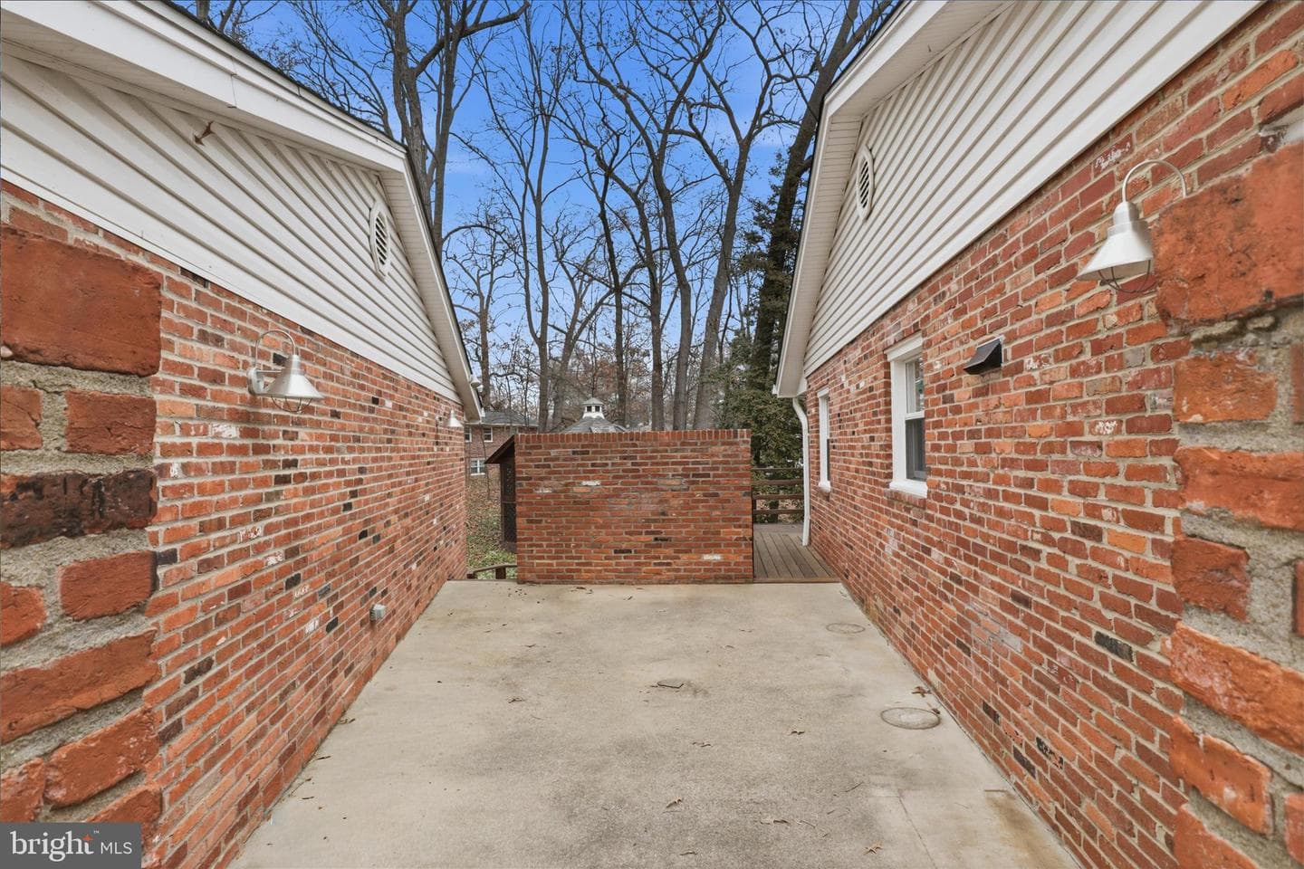 4100 Tidewater Court photo 44