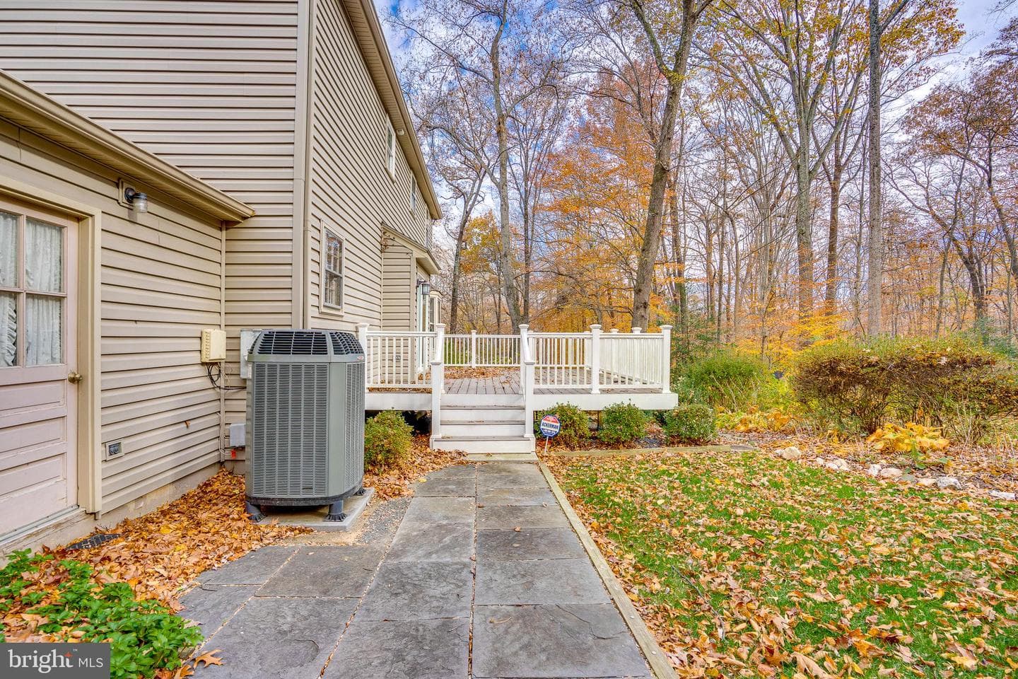 10993 Highridge Street photo 39