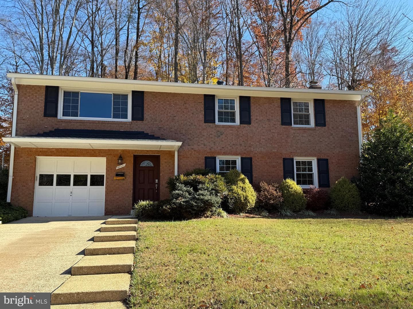 4721 Springbrook Drive photo 7