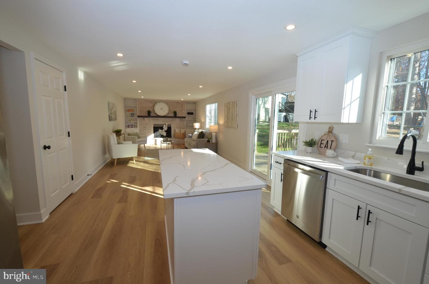8375 Magic Leaf Road photo 7
