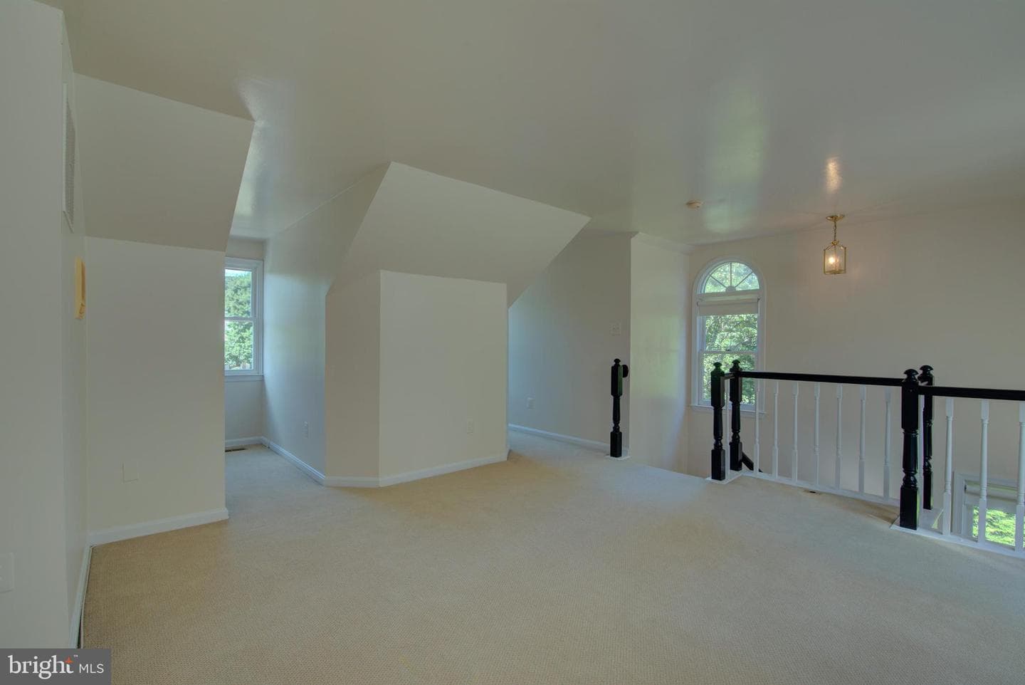 7235 Worsley Way photo 20
