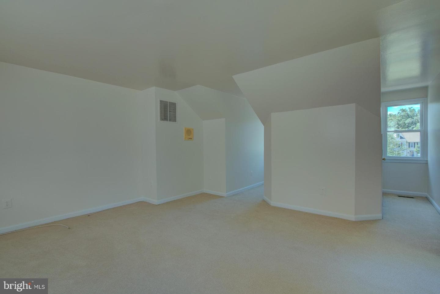 7235 Worsley Way photo 22