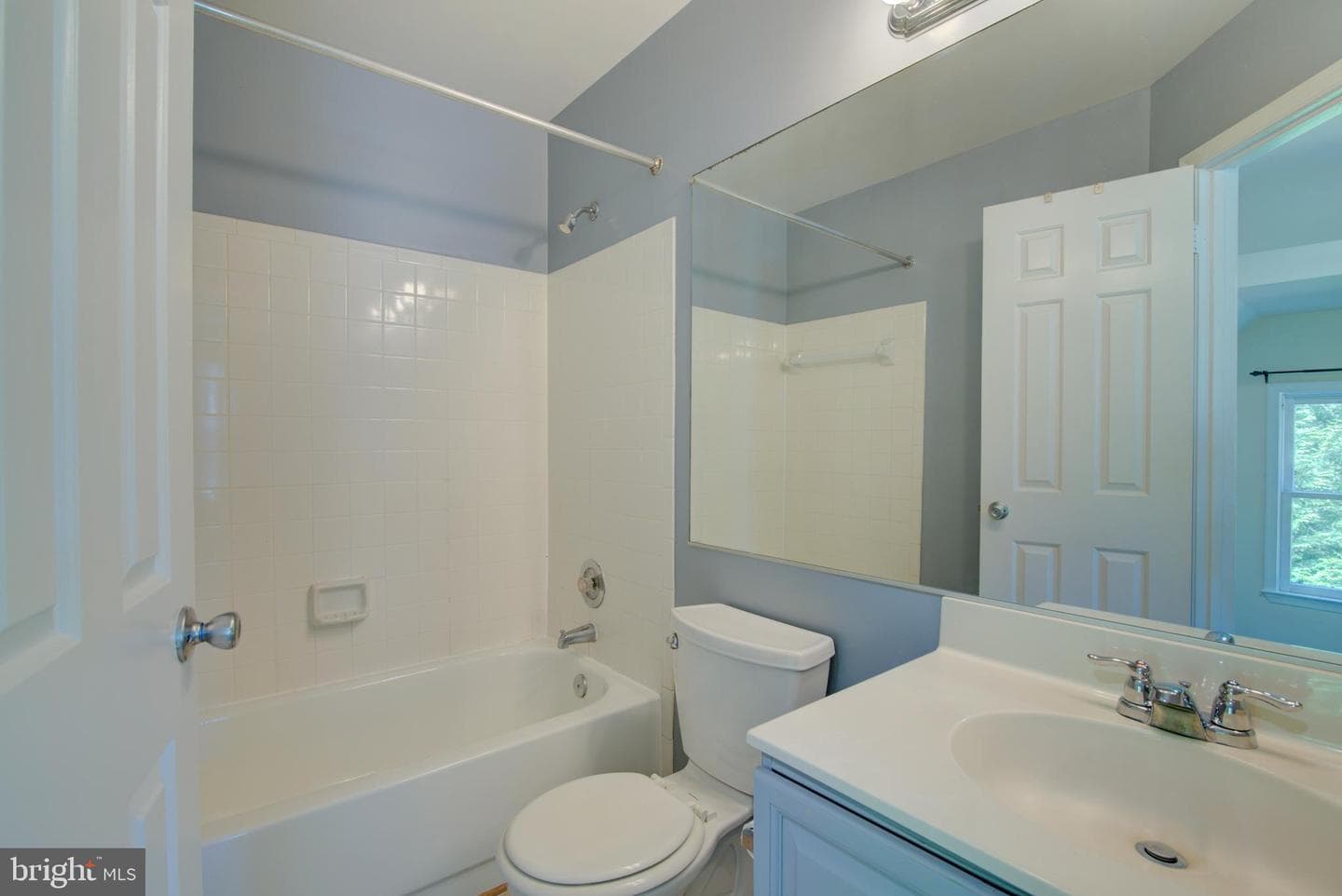7235 Worsley Way photo 40