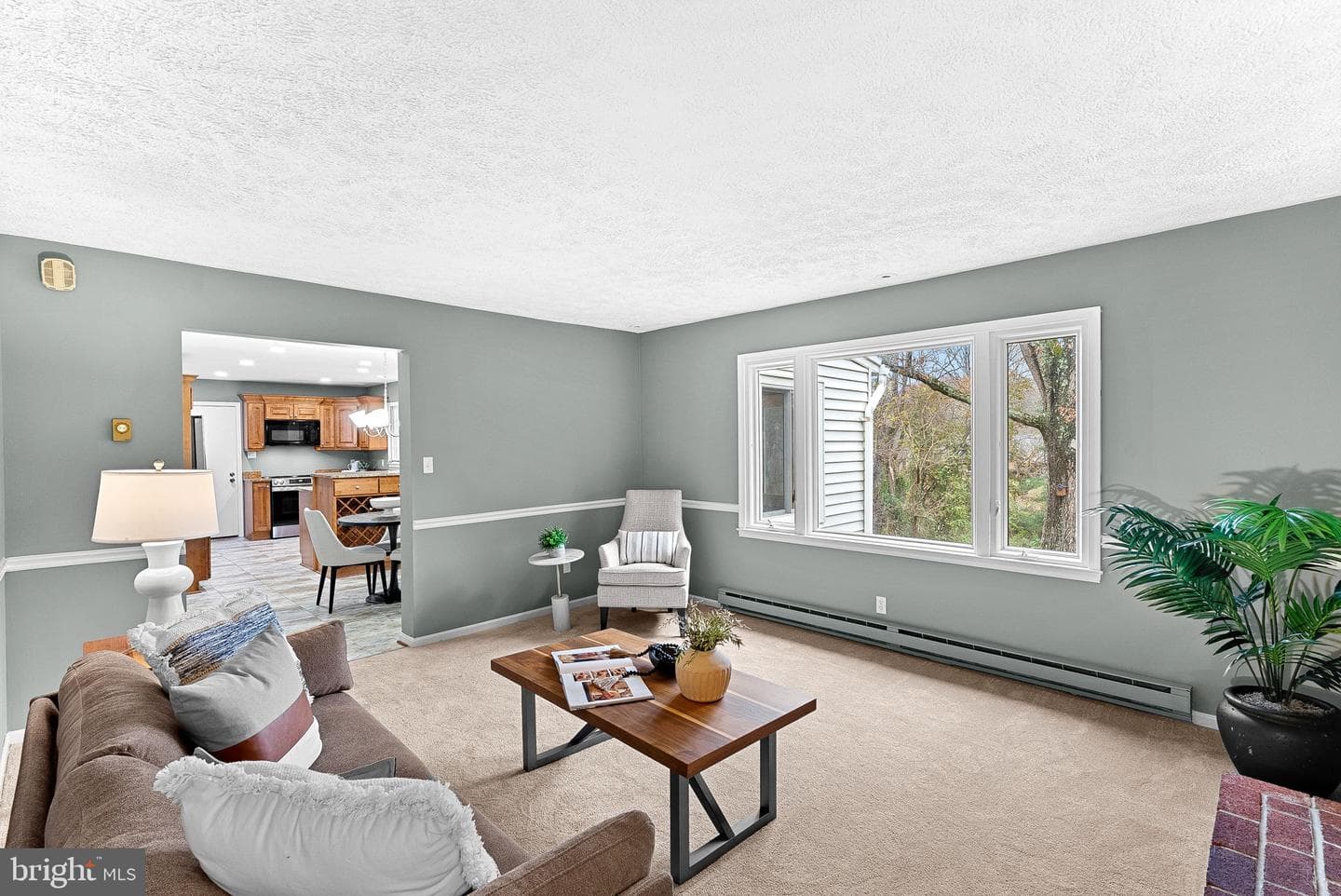 10207 Oxfordshire Road photo 30