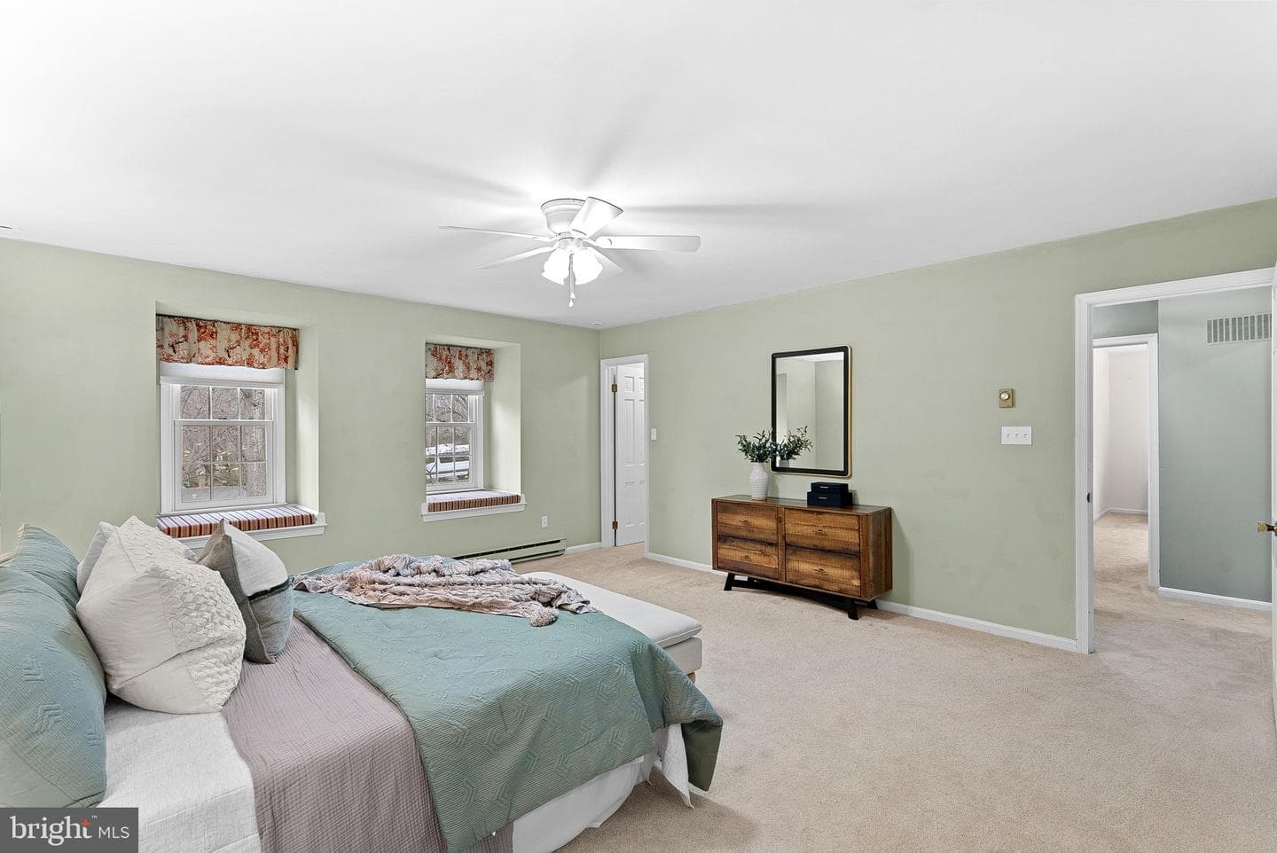 10207 Oxfordshire Road photo 41