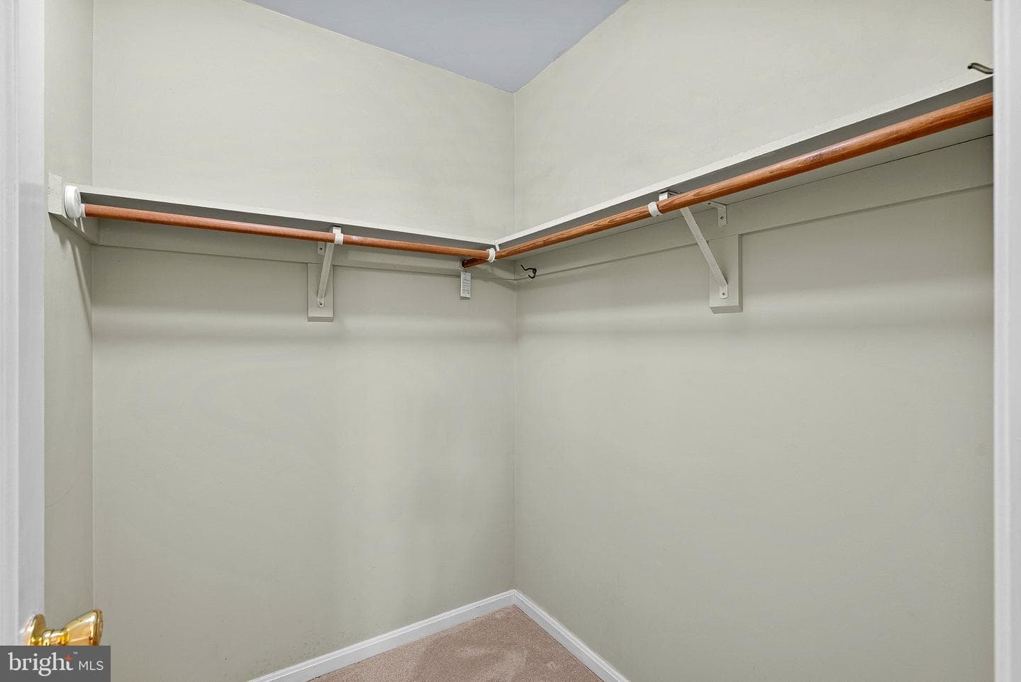 10207 Oxfordshire Road photo 46