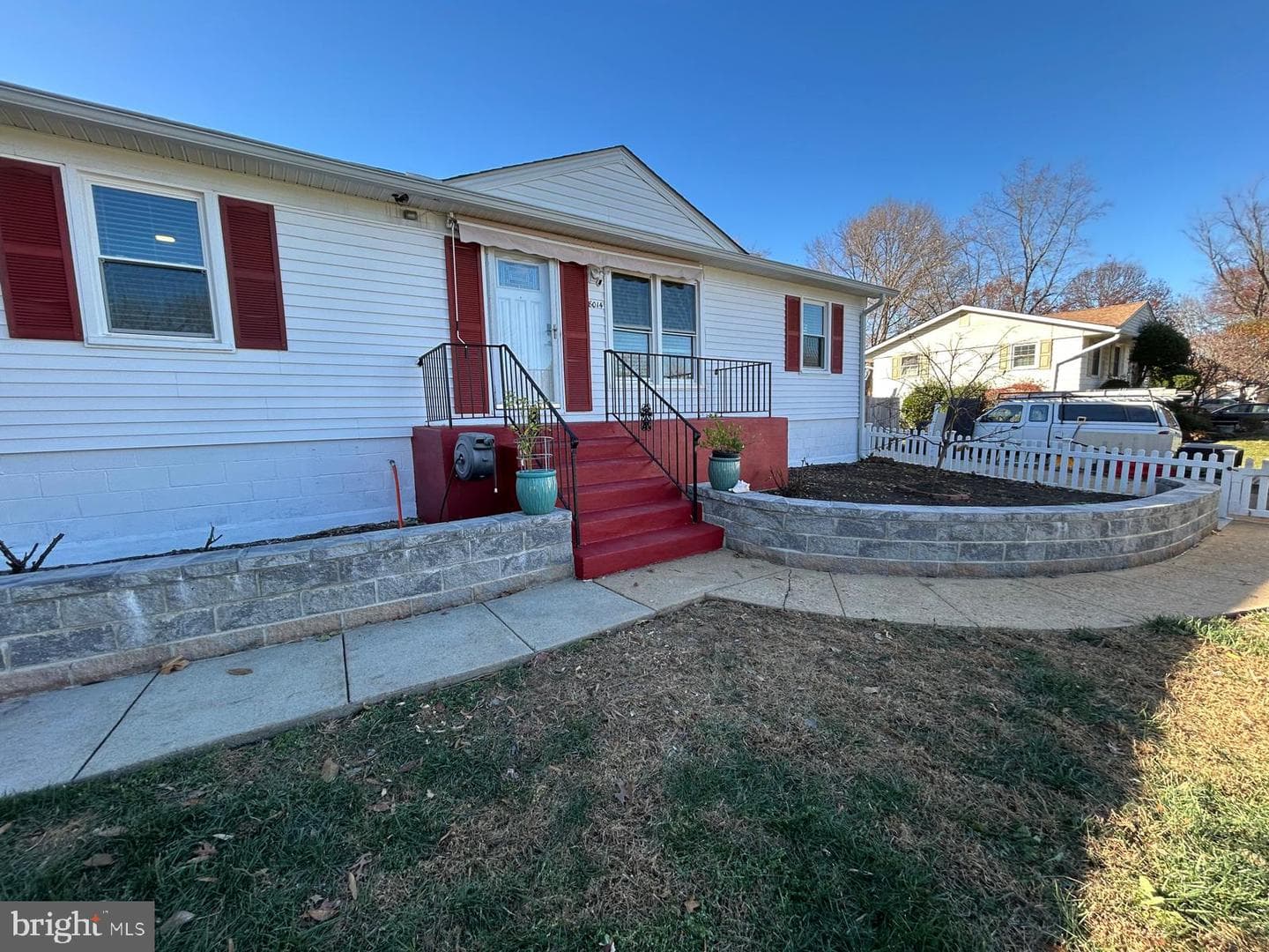 8014 Steadman Street photo 5