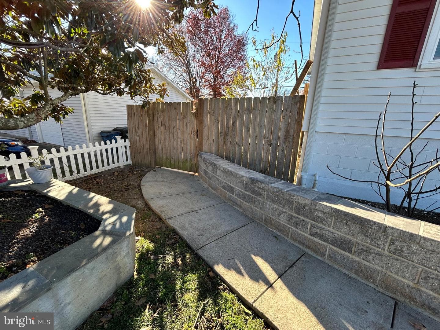 8014 Steadman Street photo 6