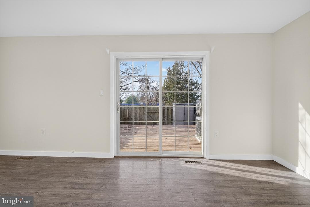6476 Franconia Court photo 8