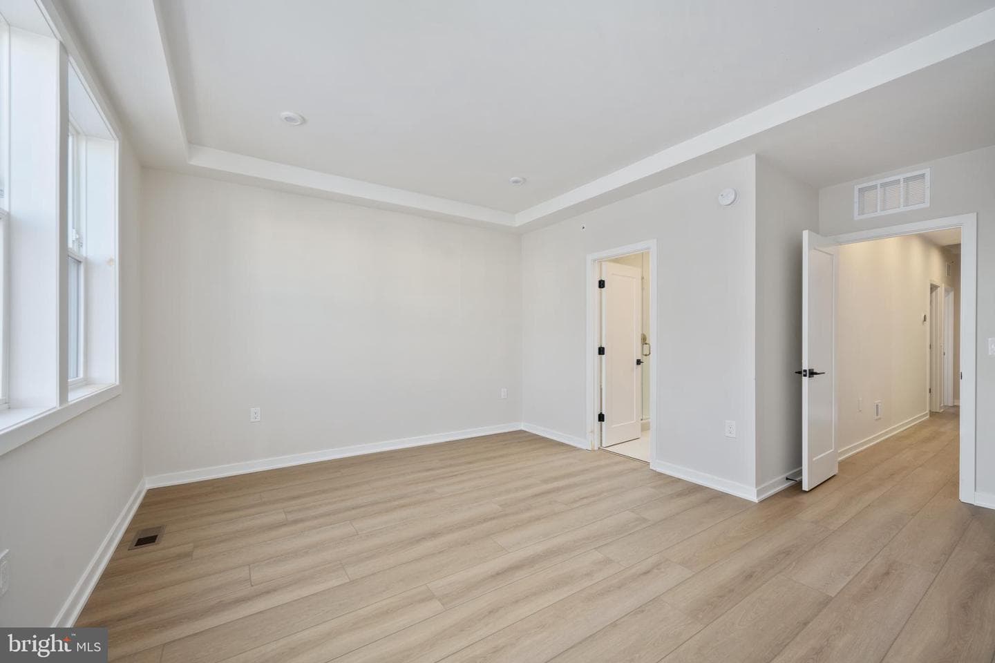 14377 Glen Manor Drive photo 4