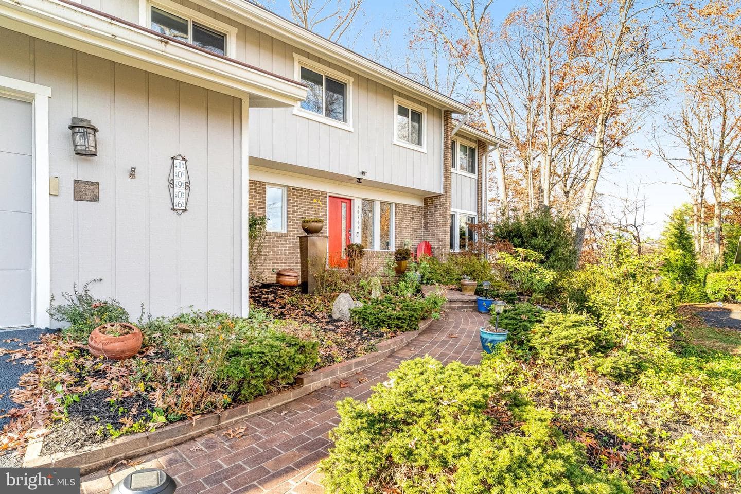 10906 Miller Road photo 3