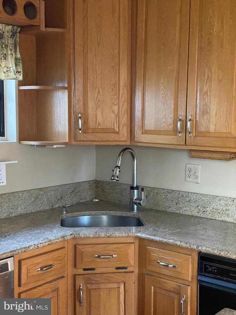 8415 Spicewood Court photo 12