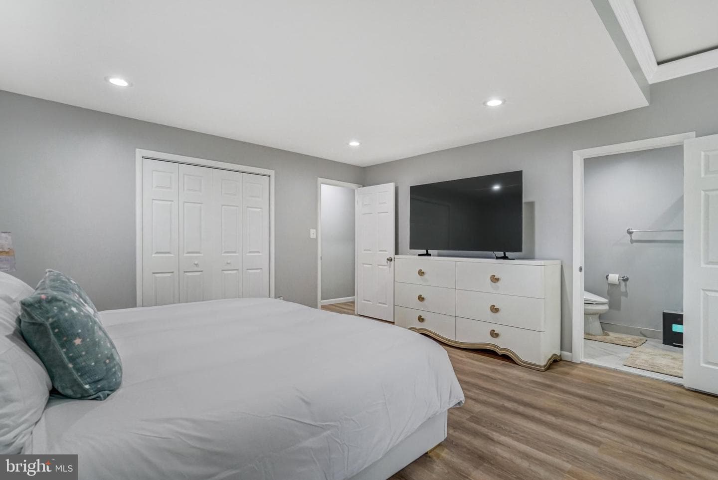 7727 Kalorama Road photo 14