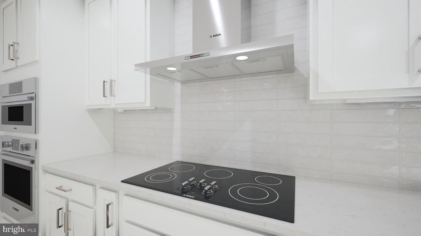 13740 Aviation Place photo 6
