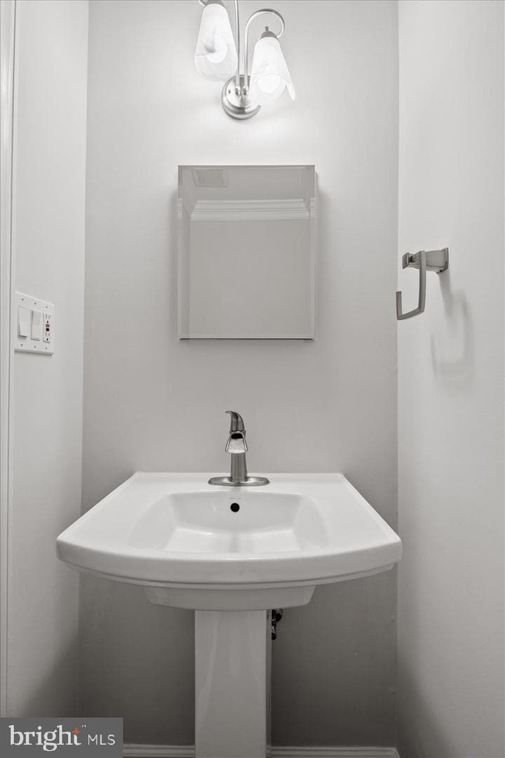 1062 Knight Lane photo 18