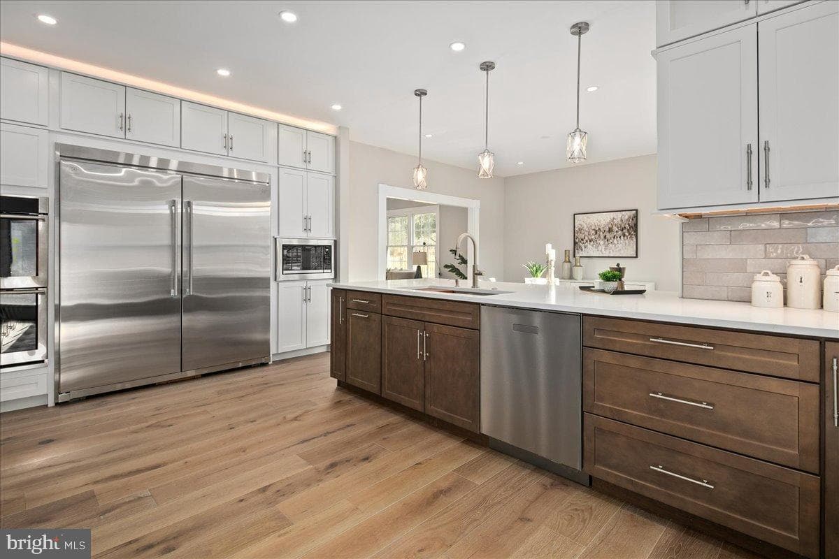 353 Gallop Wood Place photo 20