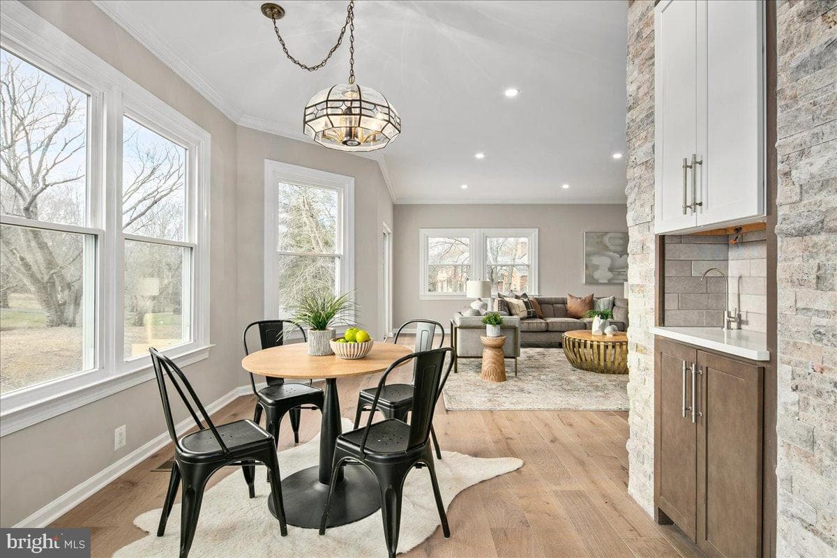 353 Gallop Wood Place photo 25